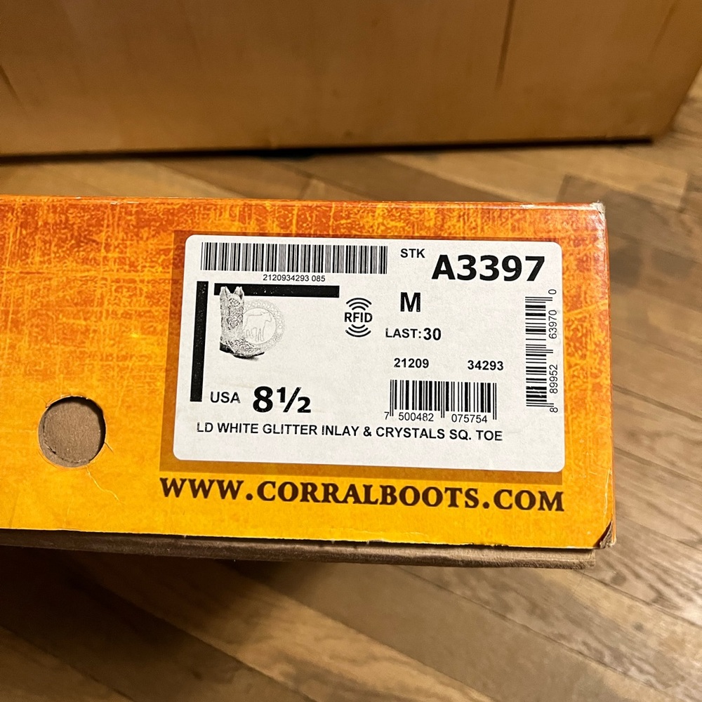 Corral Boots A3397 - Picture 4 of 5